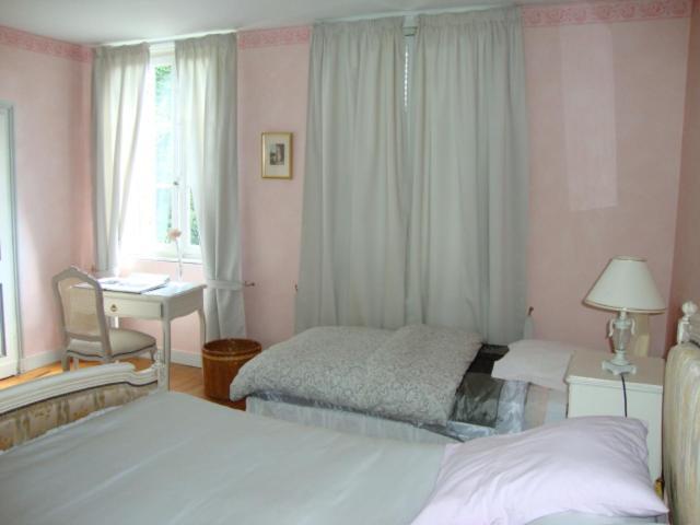 Au Charme Des Pommiers Bed & Breakfast Thiberville Bagian luar foto